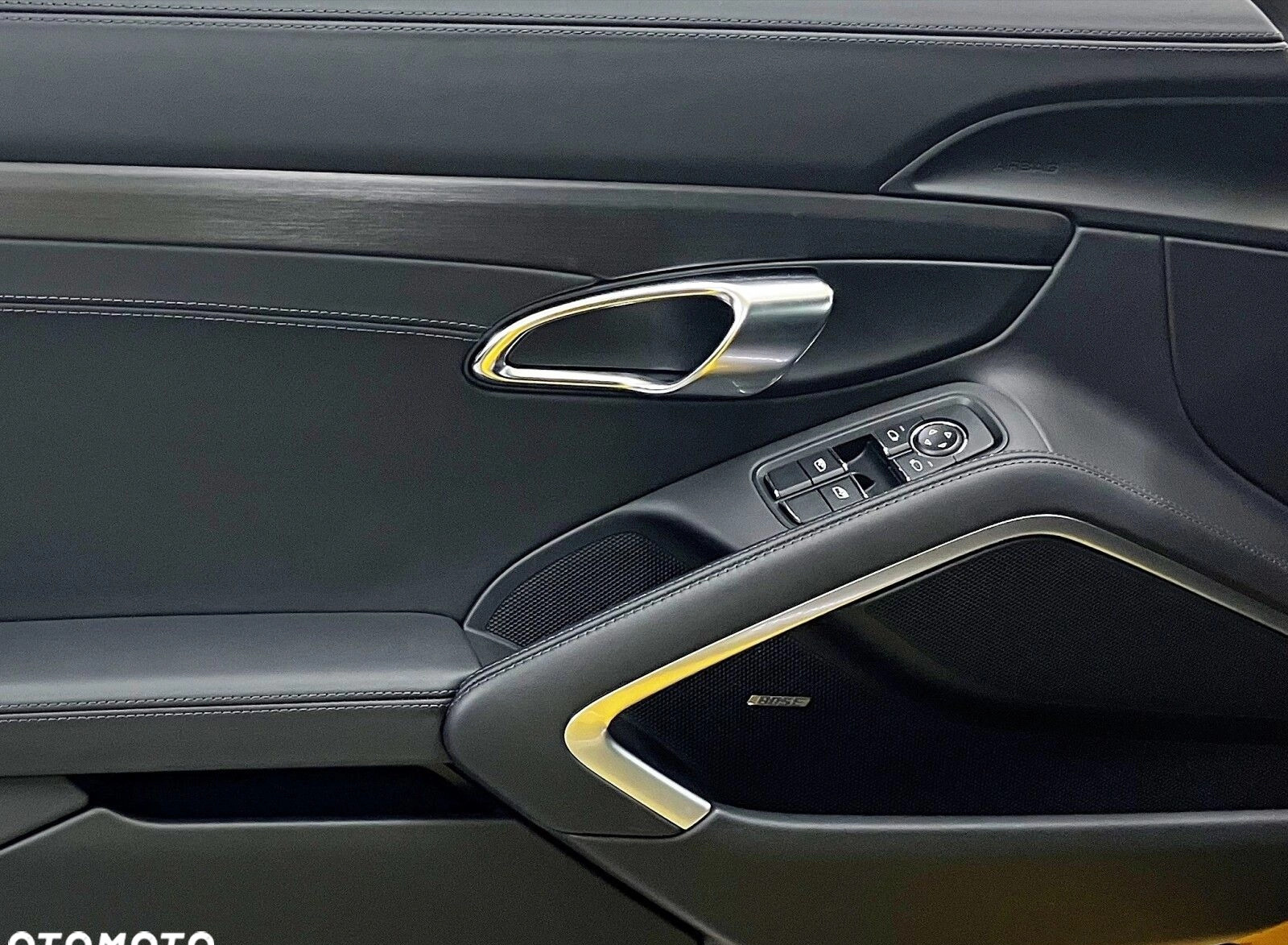Porsche 718 Cayman cena 559000 przebieg: 2565, rok produkcji 2023 z Poniec małe 781